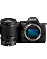 Nikon Z5 II + Z 24-105/4-7.1 -systemkamera